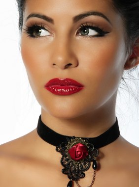 Colier Black Velvet din Colectia de scoase din stoc JRV.ro