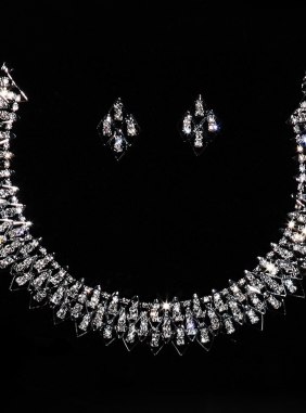 Set Freya Silver din Colectia de seturi JRV.ro